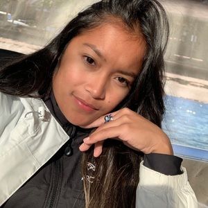 Meet your Posher, Abby monica